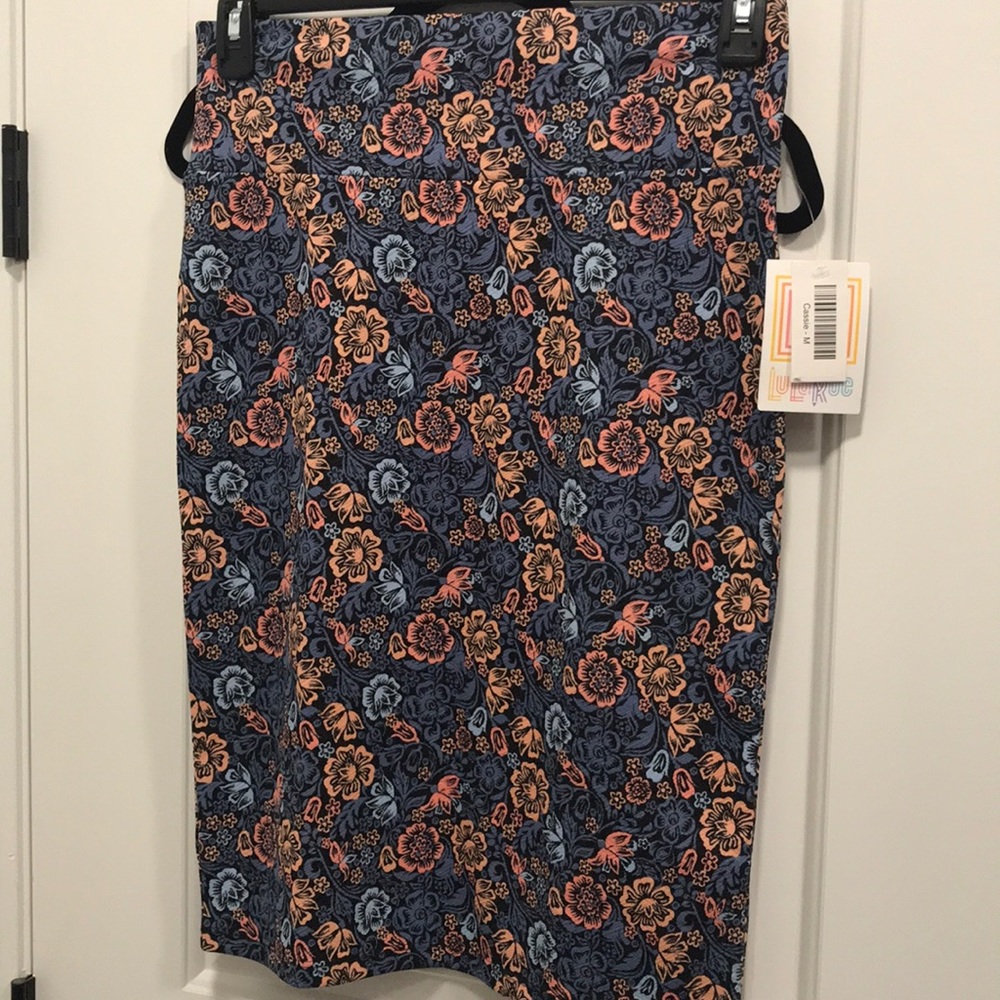 Pencil Skirt- LulaRoe Cassie